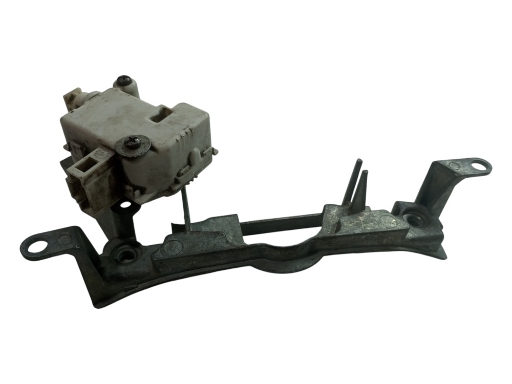 Suporte Trava Eletrica Tampa Traseira Vw Polo 2003 2006 2011