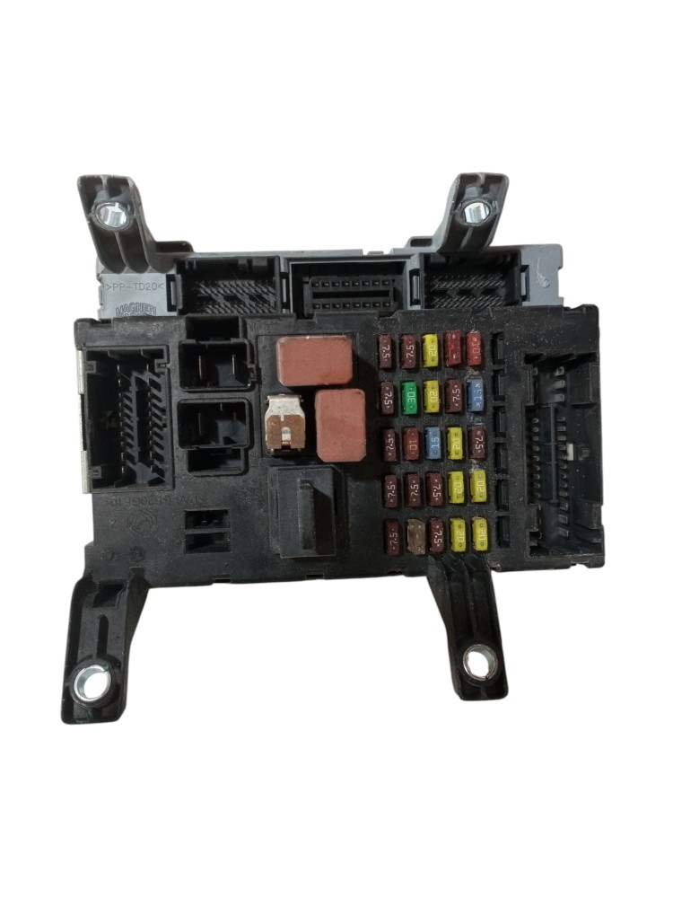 Caixa Fusiveis Fiat Linea 1.9 16v 2009 2010 2011 2012 2013