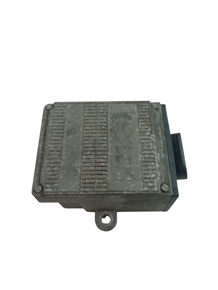 Modulo Central Ignicao Volkswagen Santana Gol 82 88 94 7