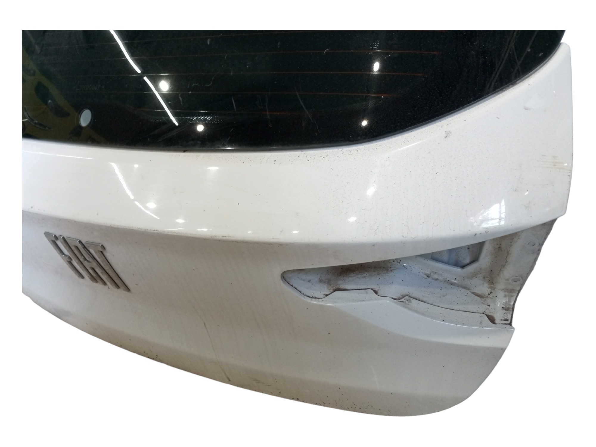 Tampao Tampa Traseira Fiat Argo Drive 2019 2020 2021 2023 Branco 7