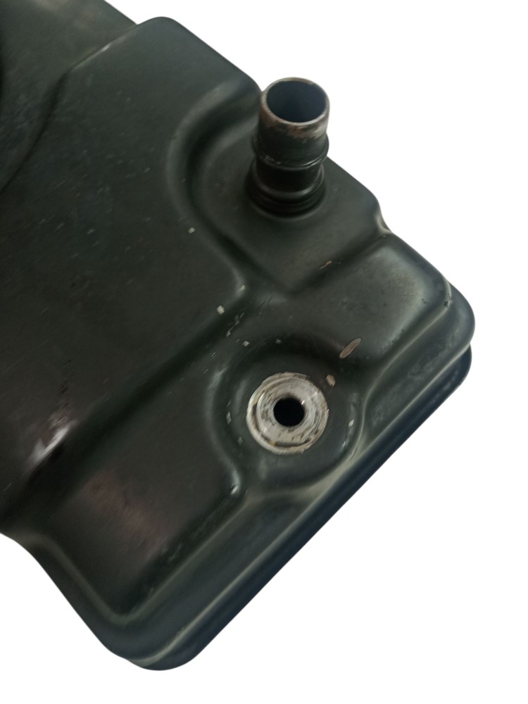Tampa válvula motor Peugeot 206 Citroen C3 2008 2015 usado 3