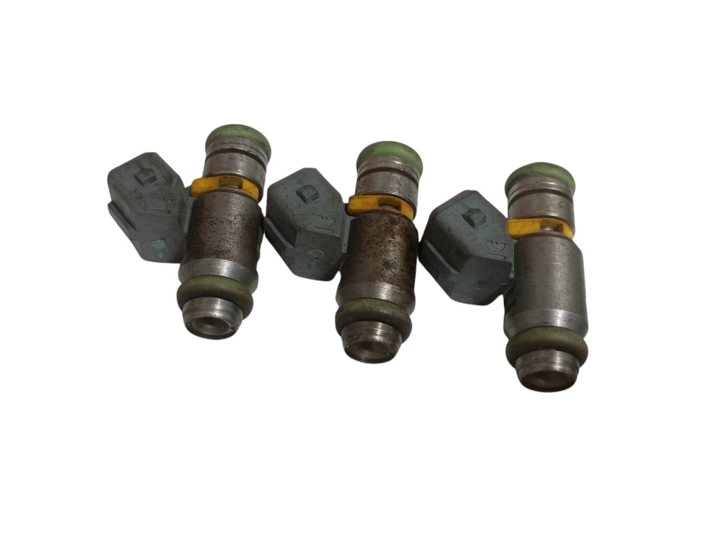 Bico Injetor Gol Parati 1.0 16v 97 98 99 2000 Usado Trio 2