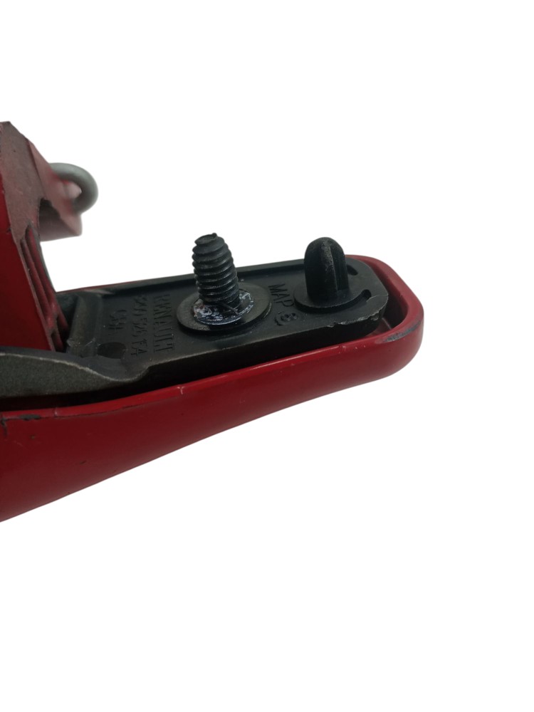 Macaneta Externa Logan Sandero 2008 2014 Esquerda Traseira Vermelho Dianteira/traseira 2