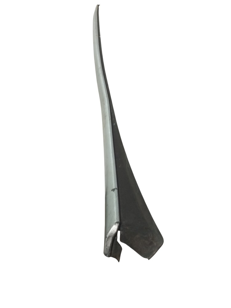Moldura Friso Lateral Parabrisa Peugeot 3008 2012 2015 Dir 3
