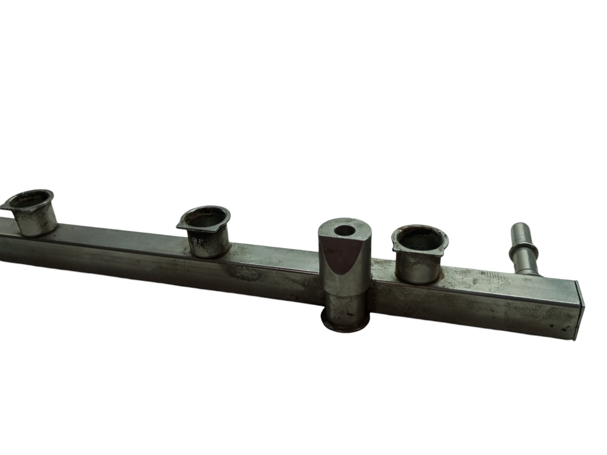 Flauta Do Bico Injetor Chery Qq 2011 2012 2013 2014 1.1 6