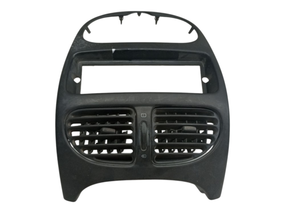 Moldura Difusor Ar Painel Peugeot 206 2000 2008 Usado 1