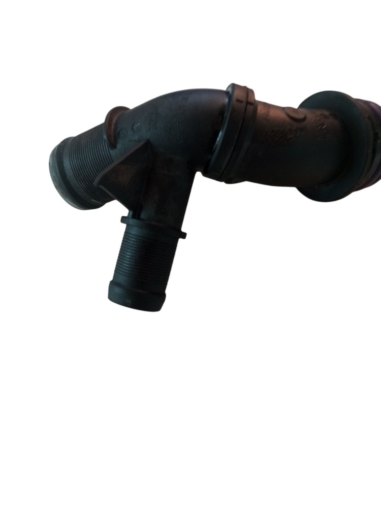 Duto Saida Bomba Agua Oroch1.3 Turbo  2023 2024 Usado 6