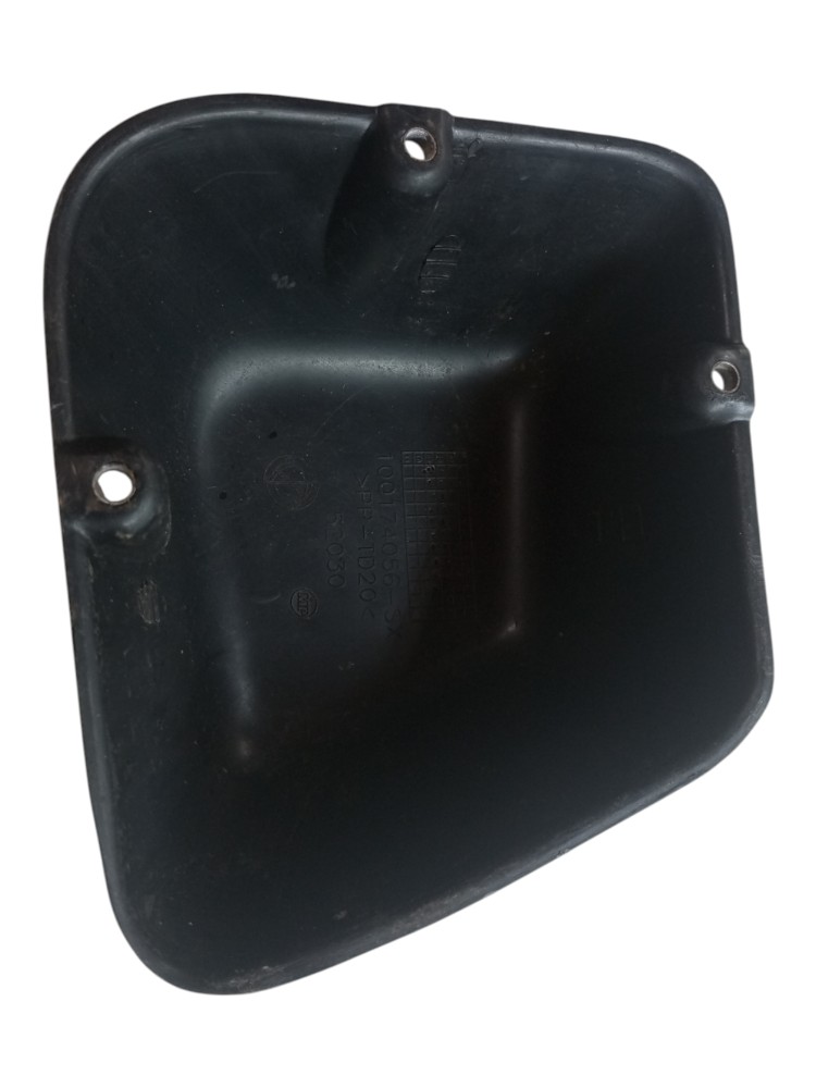 Moldura Interna Lanterna Esquerda Fiat Siena 2007 2012  – Preto 4