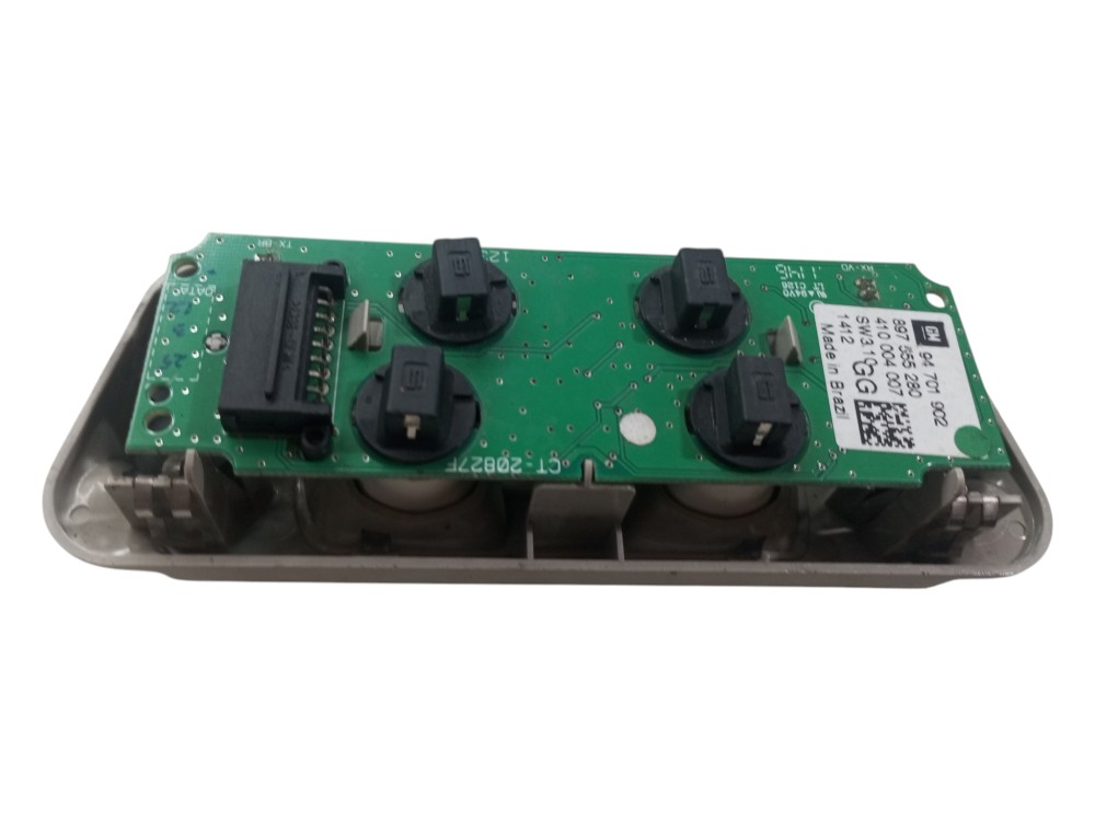 Luz teto cortesia Chevrolet Agile montana 2009 2014 usado 2