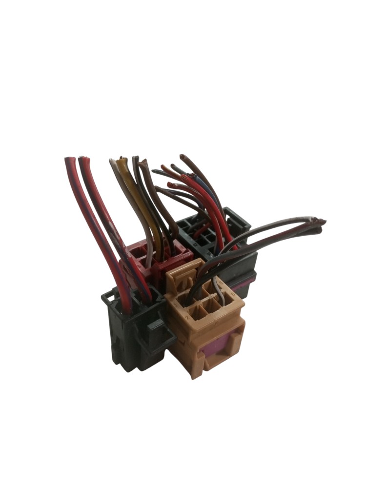 Plug Conector Modulo Conforto Touareg V8 2005 2015 Vw Audi 4
