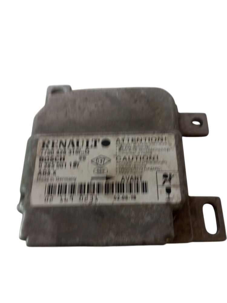 Modulo Central Renault Clio 1.0 99 2002 2004 2006 Usado 1