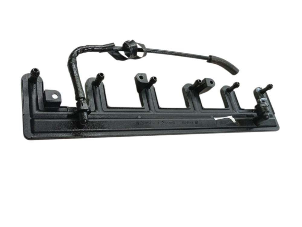 Distribuidor Coletor Admissao Bmw X3 3.0 6cc 2004 2005 2007 1