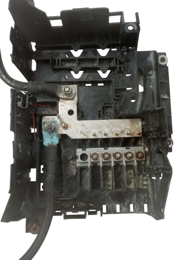Caixa Fusivel Tampa Suporte Touareg 2005 2010 2015 Vw 5