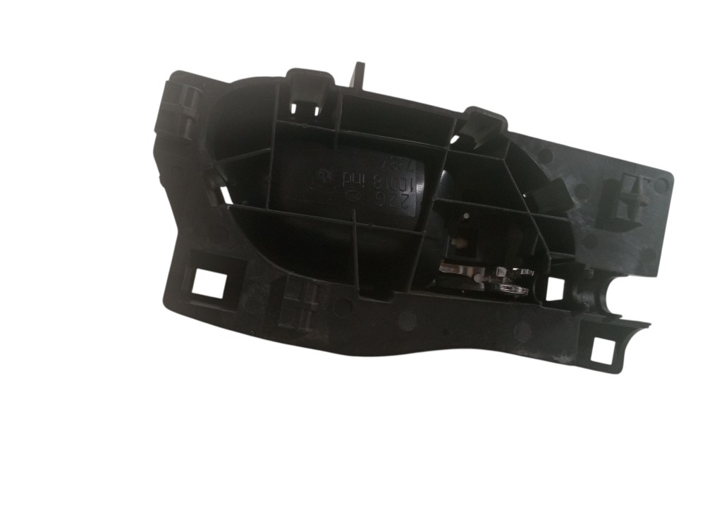 Maçaneta interna traseira esquerda Citroen c4 2003 2012 3