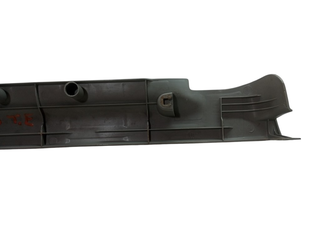 Soleira Porta Zafira 2001 2007 2012 Traseira Esquerda Usado Cinza 4