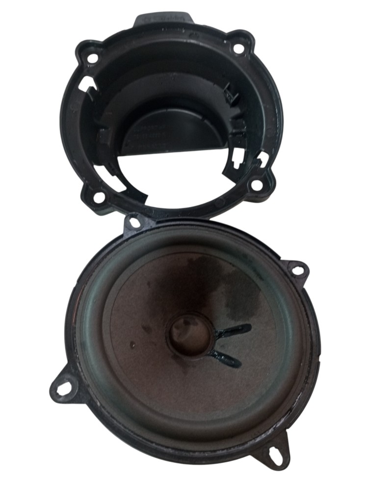 Alto Falante Oroch 1.3 Turbo 2023 2024 2025 Renault Usado 3