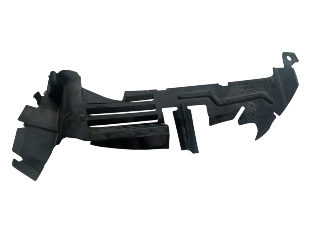 Defletor Radiador Peugeot 207 1.4 2009 Lateral Direito Usado 5