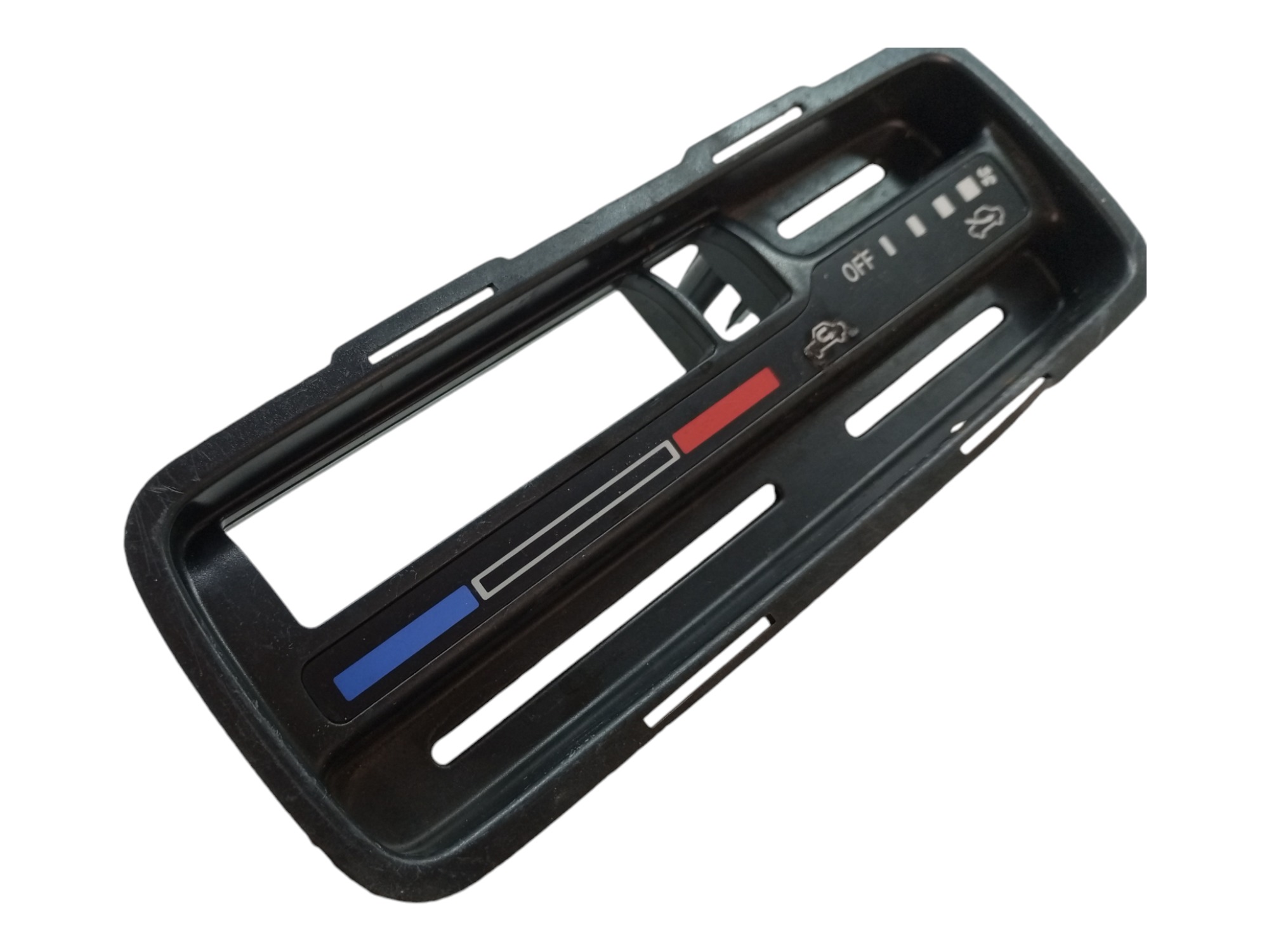 Moldura Comando Ar Condicionado Tracker 2008 2009 2010 Gm 4