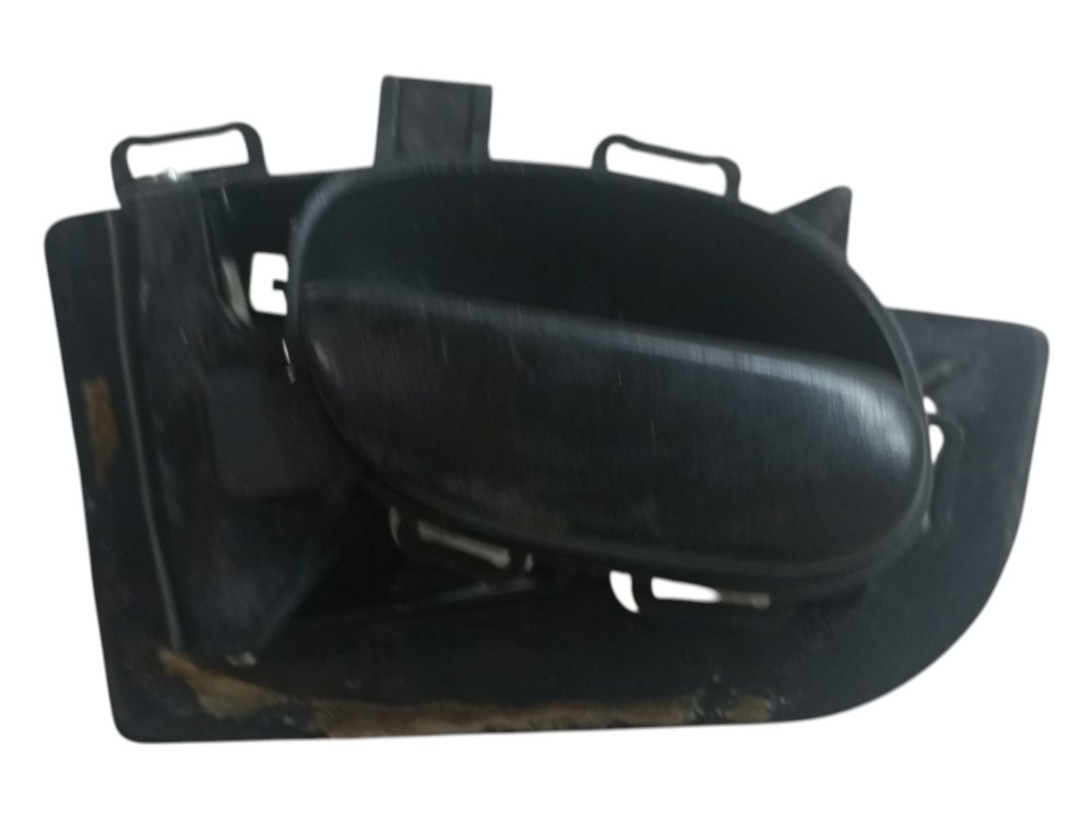 Macaneta Interna Peugeot 206 99 2010 Dianteiro Esquerdo  – Preto – Dianteira 1