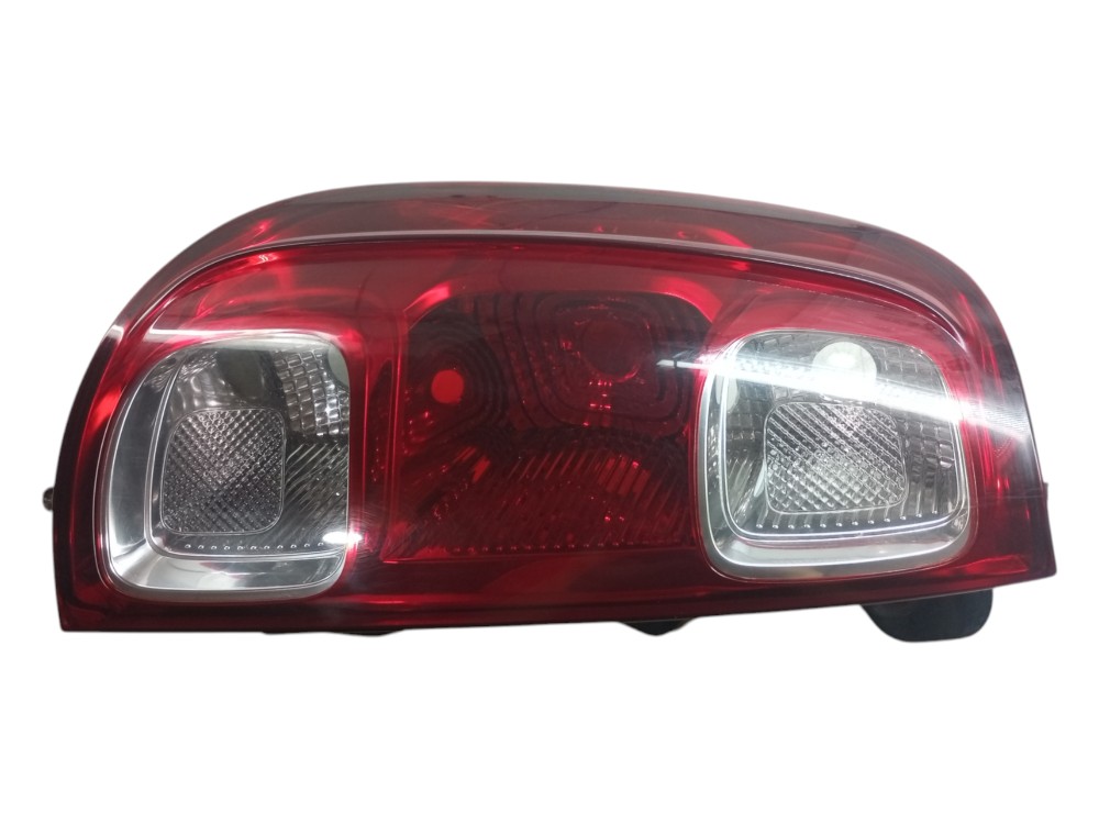 Lanterna Fiat Uno Vivace 2014 2015 2017 Traseira Esquerda  Esquerdo/motorista 1