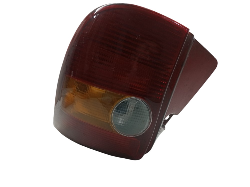Lanterna Traseira Fiat Palio 96 97 98 99 2003 Lado Direito  Direito/passageiro Vermelho 1