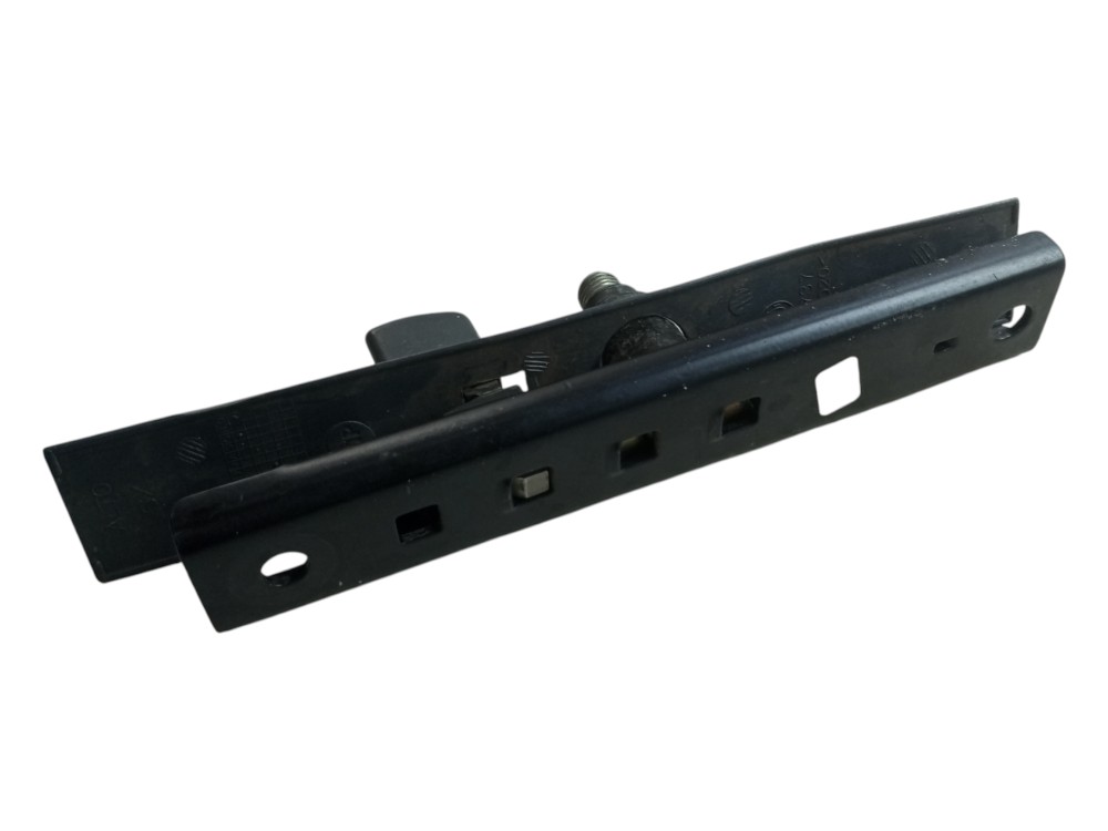 Trilho Regulagem Altura Cinto Esquerdo Fiat Doblo 2002 2010 2