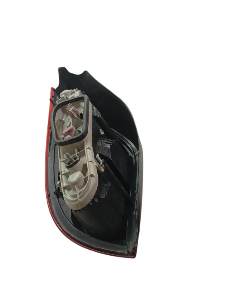 Lanterna Farol Chevrolet Celta 2007 2012 Traseira Direita Direito/passageiro Branca 5