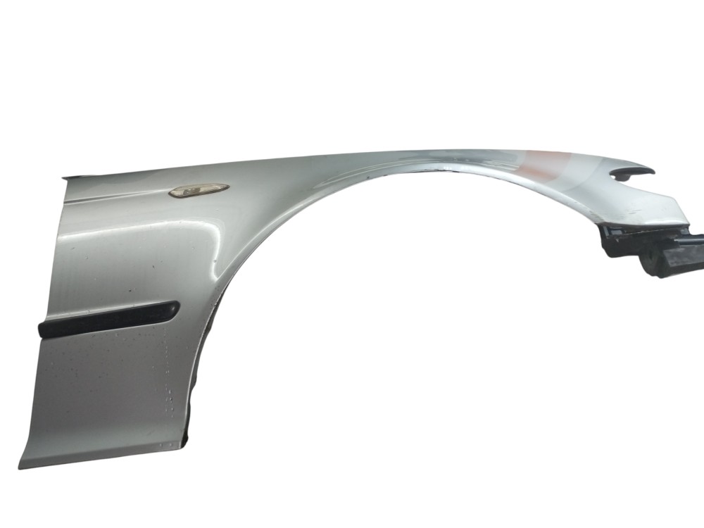 Paralama Bmw 330i 99 2002 2004 2006 Lado Direito Usado 1