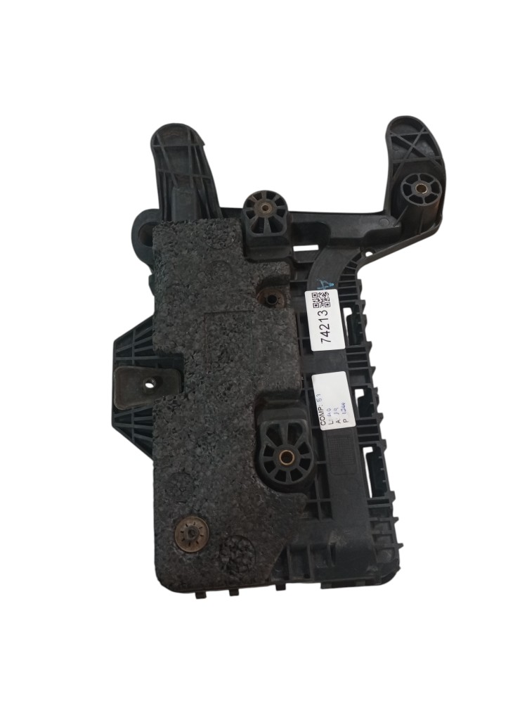 Suporte Caixa Bateria Audi A3 Sportback 2005 2008 2012 Usado
