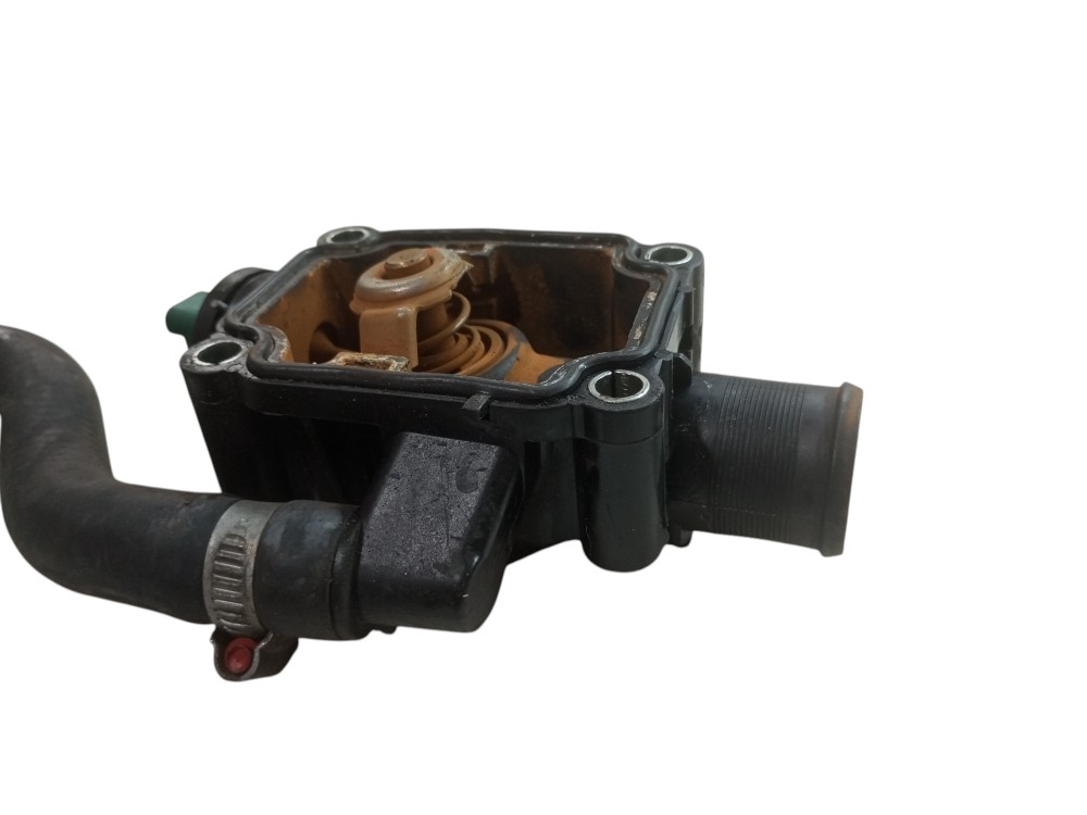 Carcaca Valvula Termostatica Citroen C3 2003 2008 2012 Usado 3
