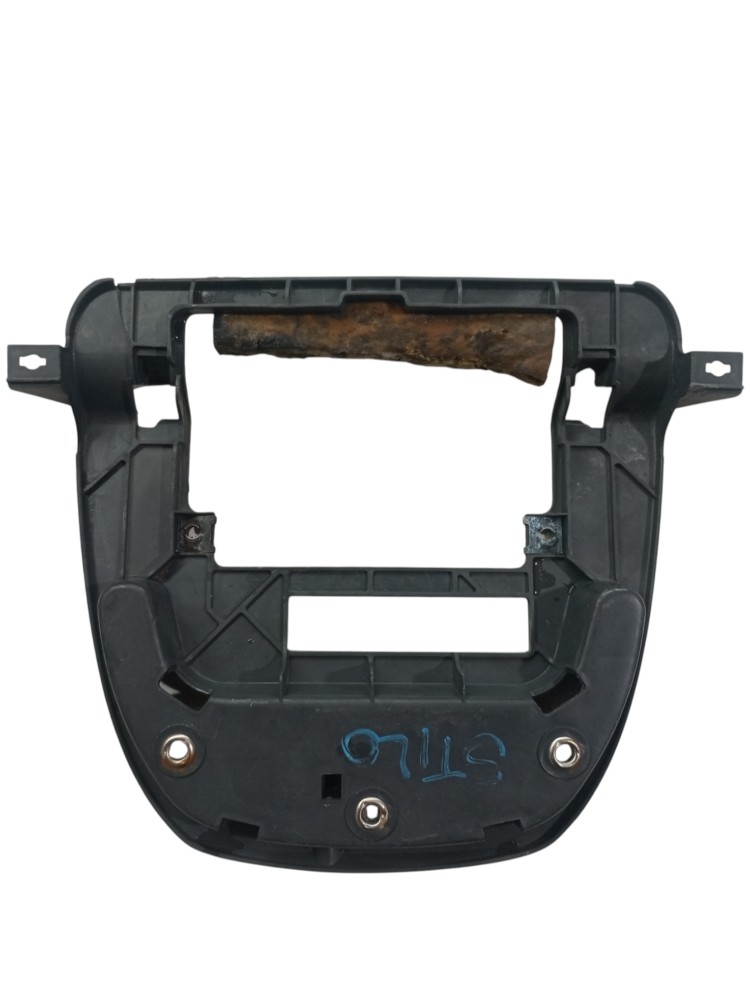 Moldura Fixacao Luz Teto Fiat Stilo 2003 2007 2012 Usado 1
