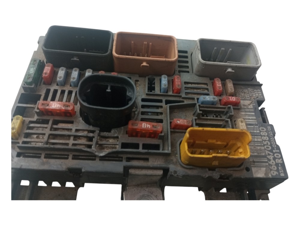 Modulo Caixa Fusivel Bsm Citroen C4 Picasso 2010 2014 Usado 5