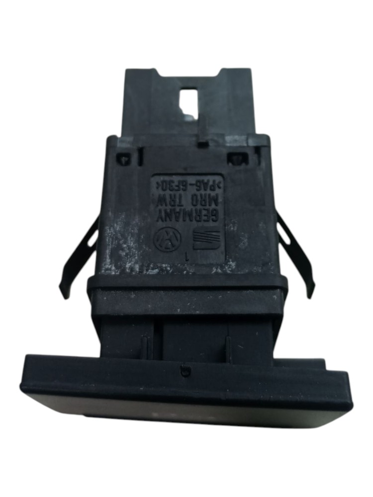 Botao sensor estacionamento Touareg 2005 2015 Volkswagen 4