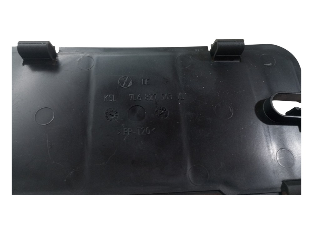 Acabamento Tampa Traseira Vw Touareg 2008 2009 2010 Usado 4