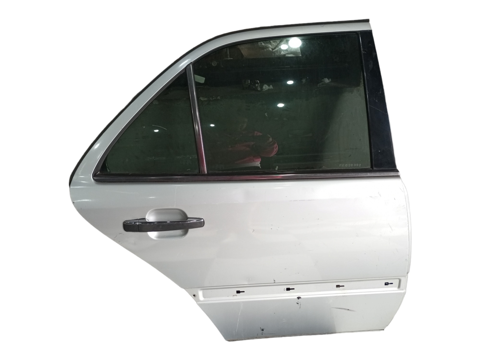 Porta Mercedes C280 95 96 97 98 99 2000 Traseira Direita Traseira Direita Prata 1