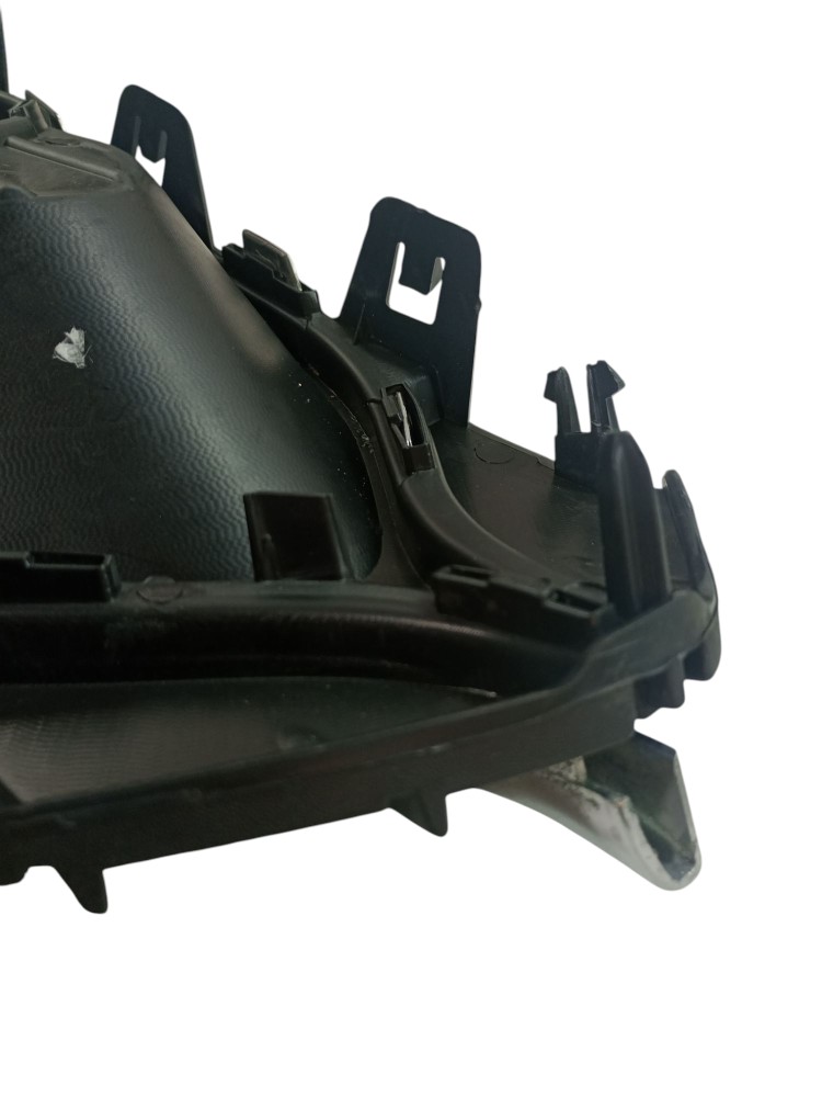 Moldura farol milha logan 2014 2019 esquerdo cromado usado 2