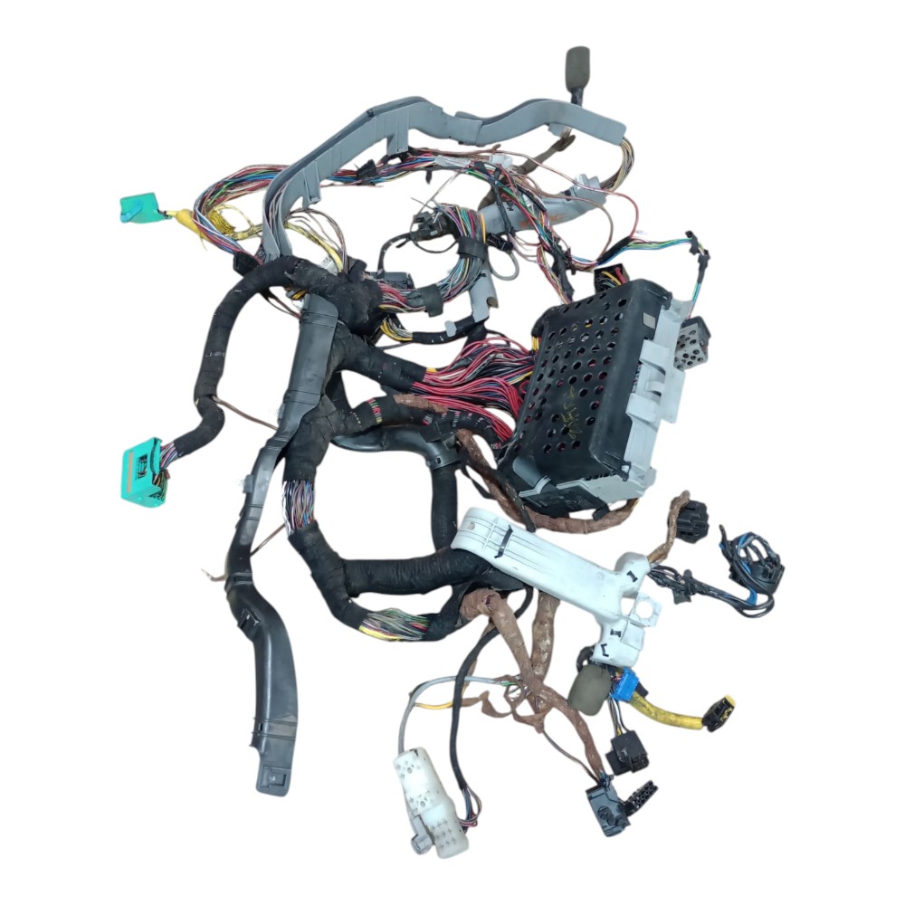 Chicote Caixa Fusivel Painel Gm Zafira 2.0 2002 2012 Usado 3