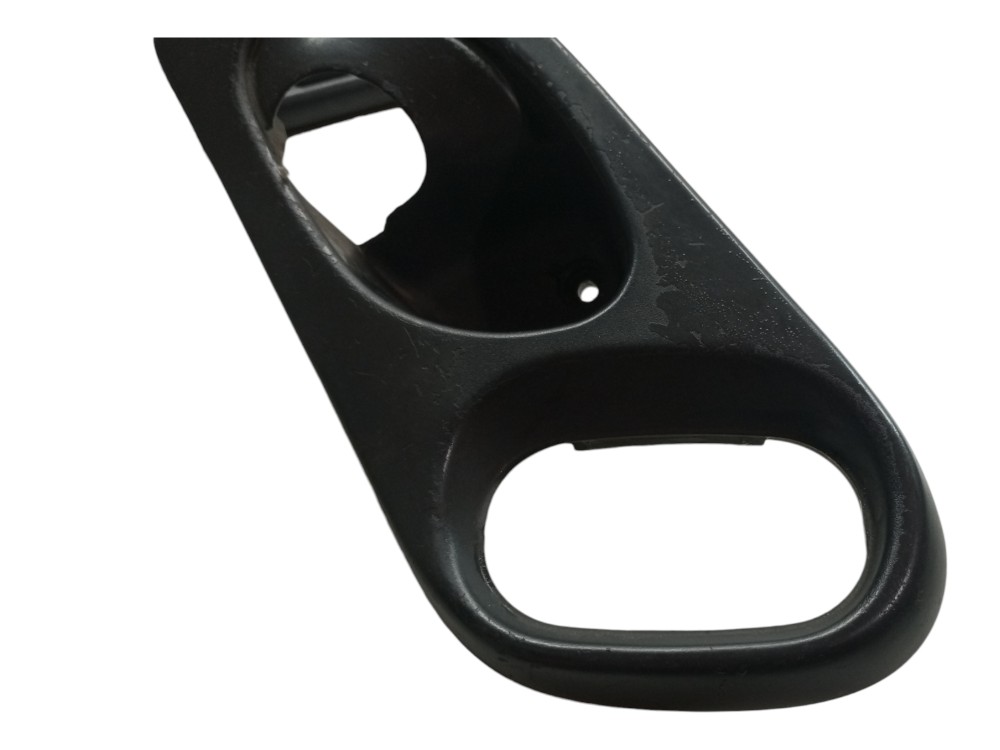 Moldura Suporte Macaneta Interna Mondeo 96 97 98 99 Esquerda 2