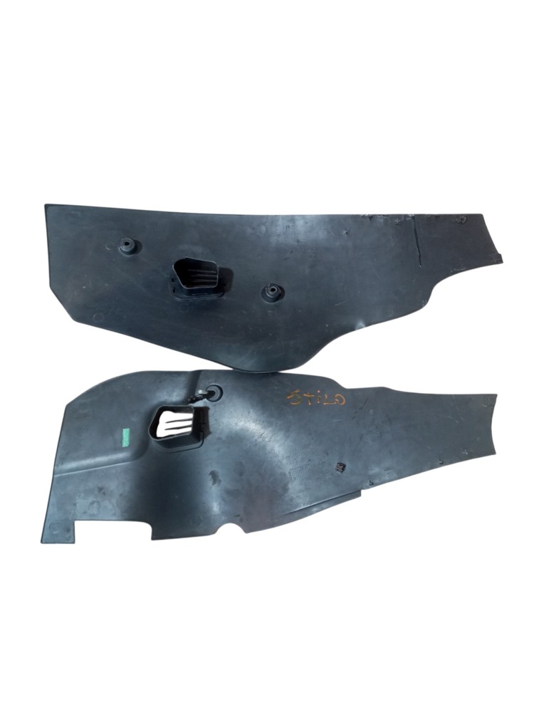 Moldura Lateral Console Fiat Stilo 2003 2007 2011 Usado 2