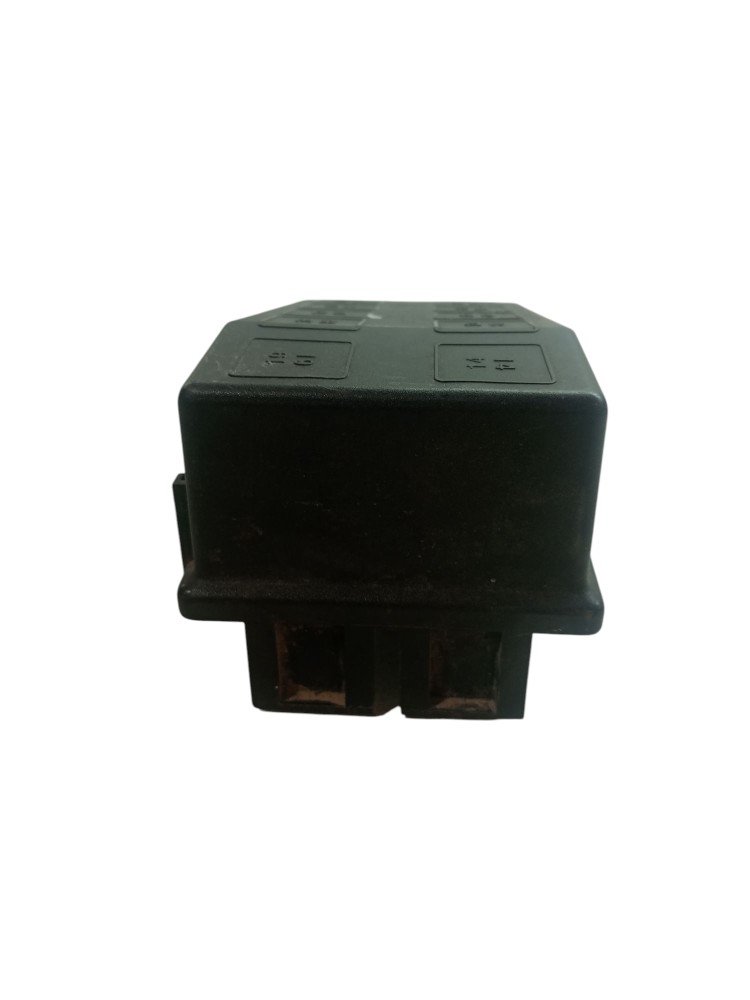 Tampa Caixa Fusiveis Vectra 97 98 99 2005 Chevrolet Moldura 2