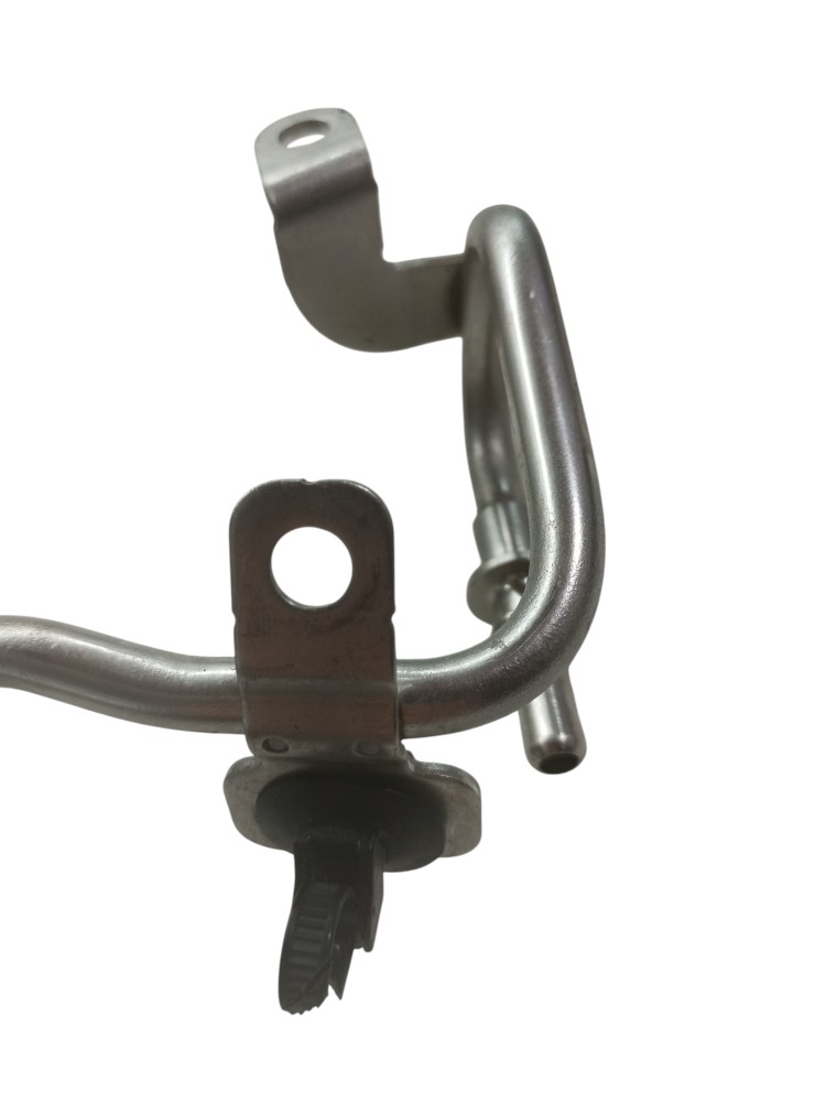 Tubo Bomba Alta Renault Oroch 1.3 2024 2025 Usado 3
