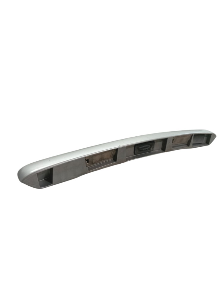 Moldura luz placa Renault Megane Grand tour 2007 2013 2