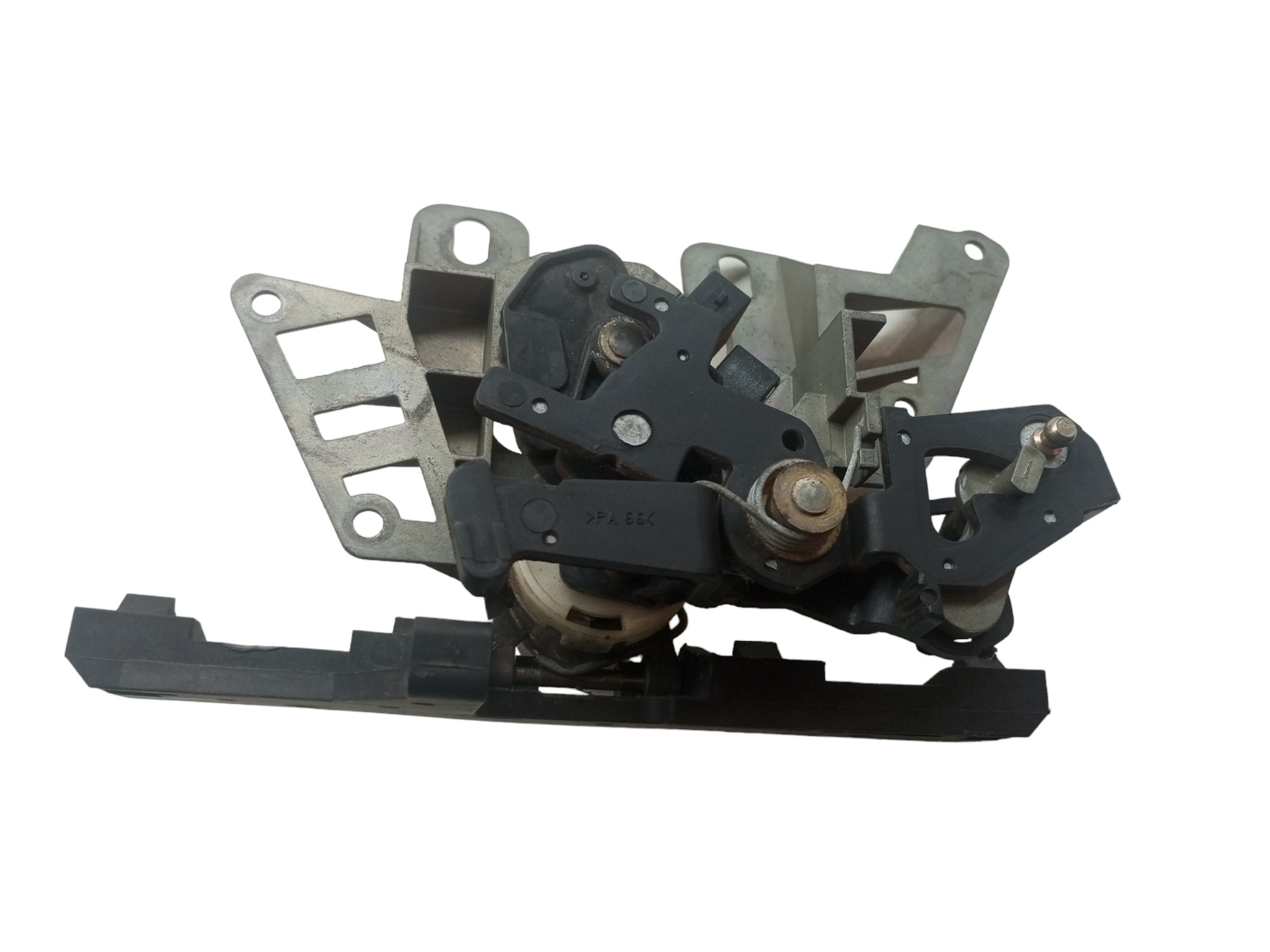 Fechadura Tampa Traseira Passat Alemao 97 98 99 Vw Alemao 4
