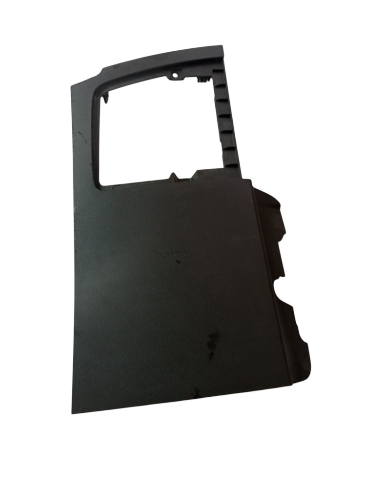 Moldura Acabamento Painel Inferior Spin 1.8 Manual 2014 2015 2