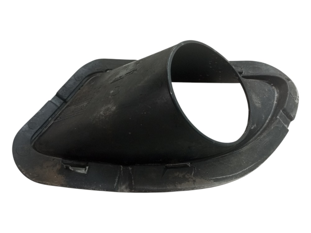 Moldura Farol Milha Punto 2007 2008 2009 2010 2011 Direito 4