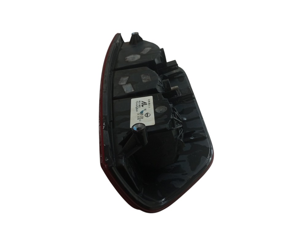 Lanterna Nissan Frontier 2008 2010 2013 Traseira Direita Direito/passageiro Vermelha 4