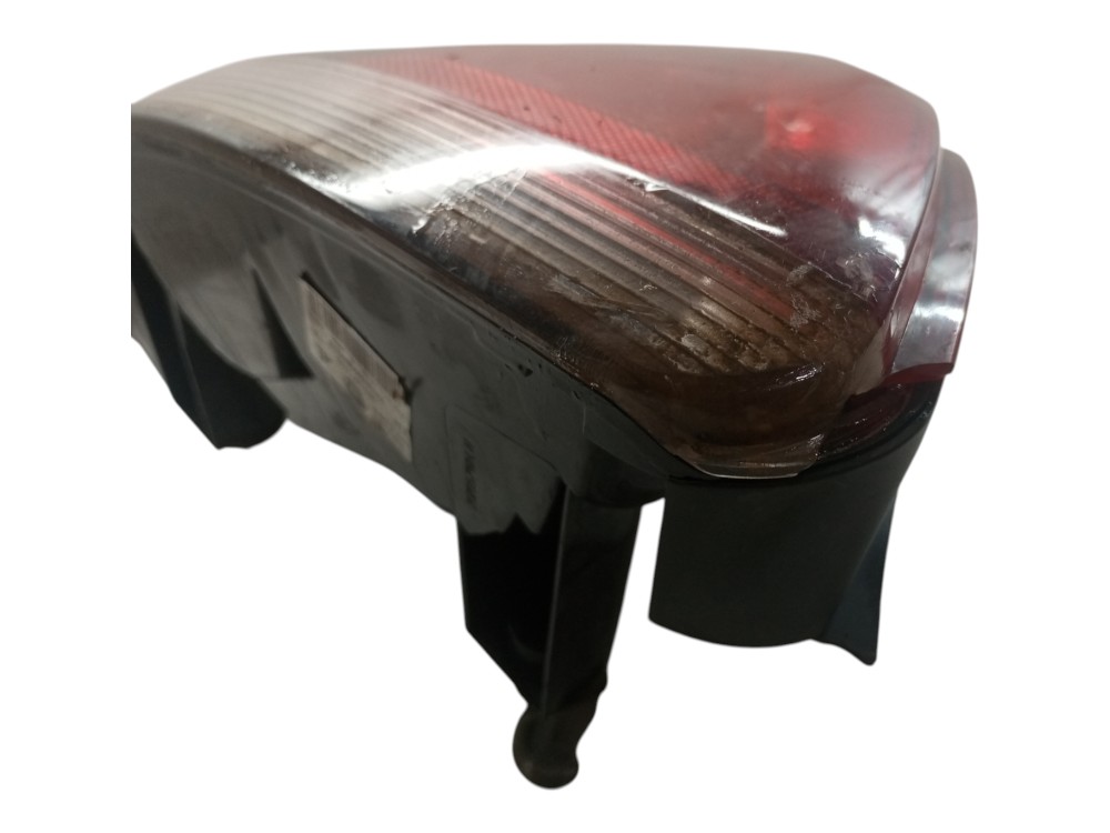 Lanterna Fiat Linea 2009 2010 2014 2016 Traseira Esquerda  Esquerdo/motorista 4