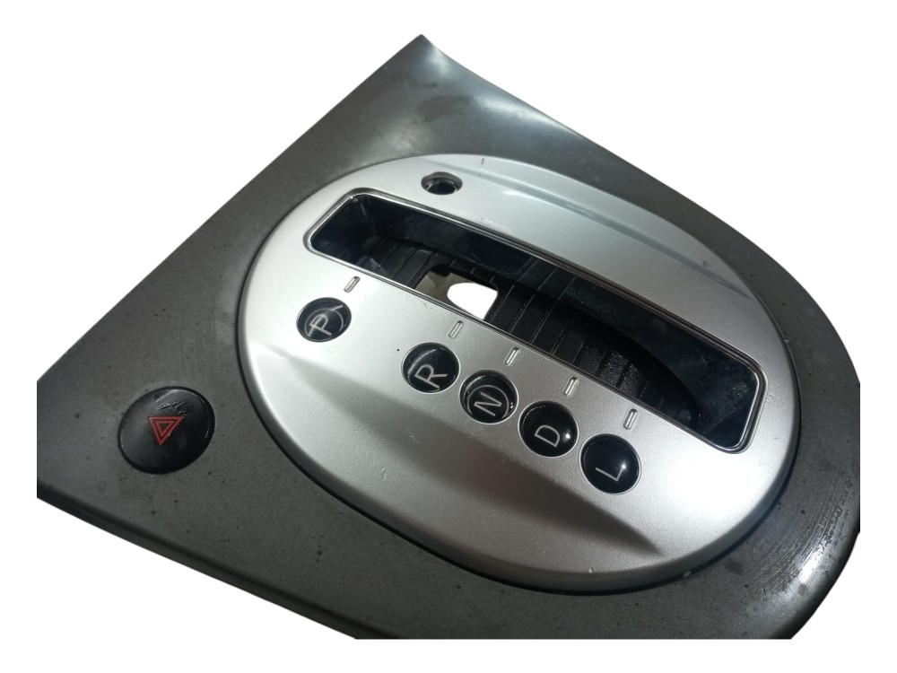 Moldura Alavanca Cambio Pisca Nissan Sentra 2007 2013 Usado 4