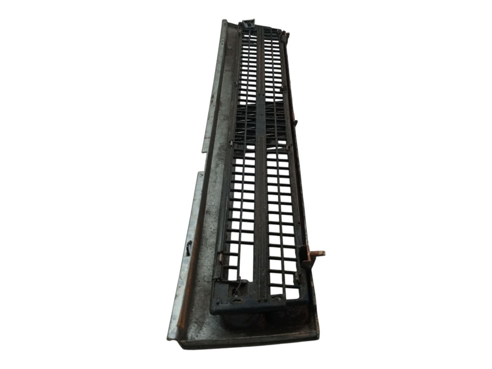 Grade Frontal Radiador Fiat Uno Fiorino 94 2002 Usado 6