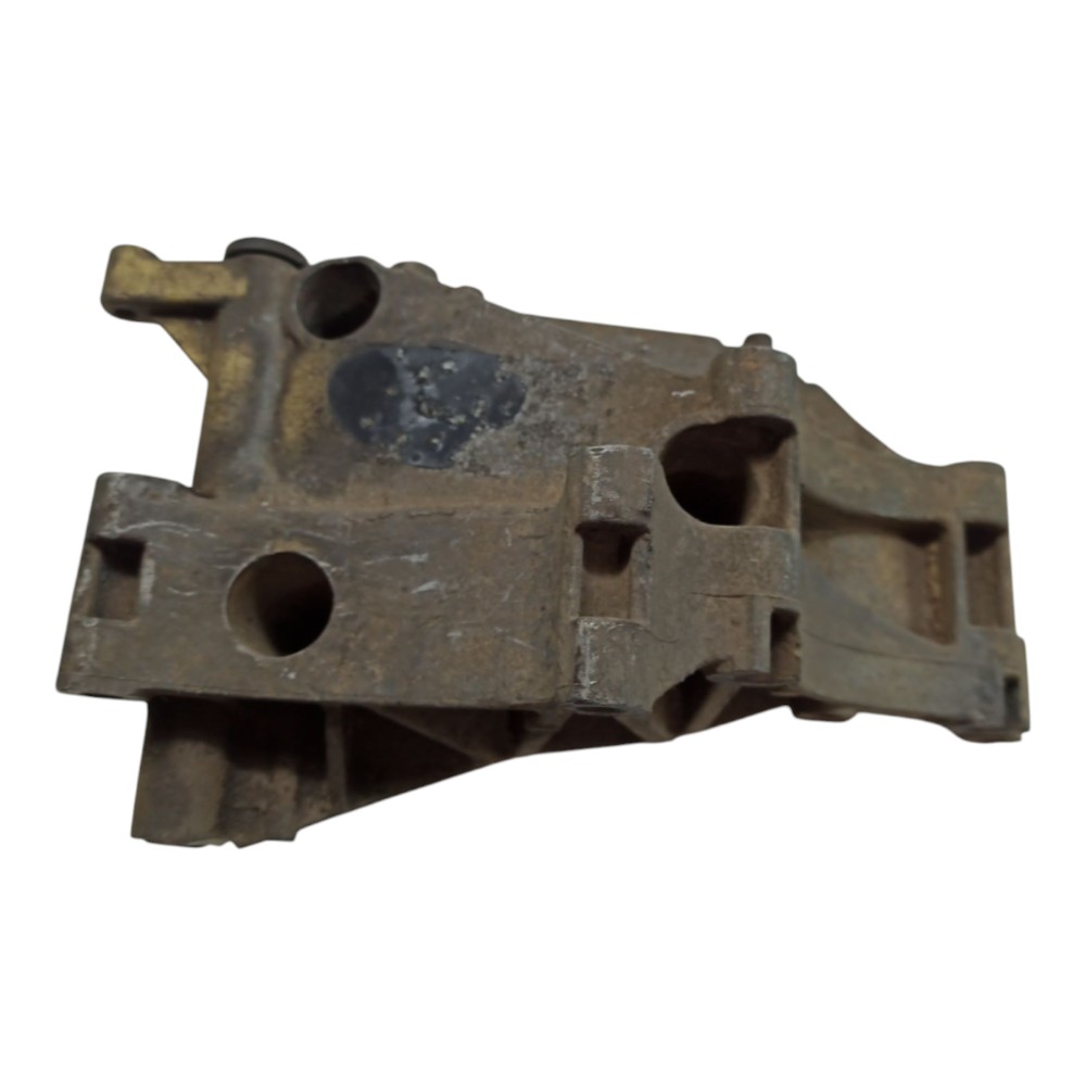 Suporte Alternador Golf Polo Passat Alemao 94 95 96 97 98